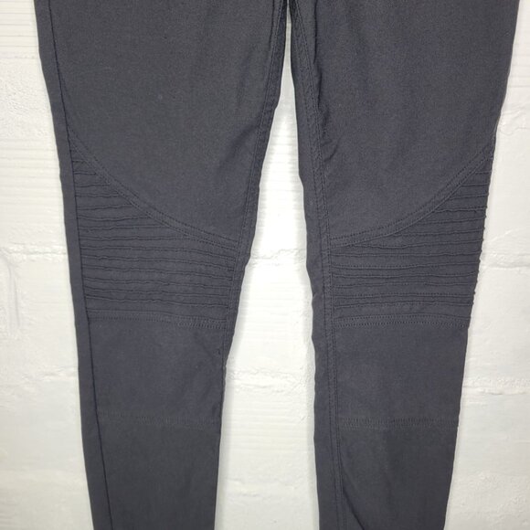 Prana Women's Size 4 Pants Moto Textured Knee Black - Picture 3 of 4